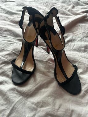 Christian Louboutin Black T-Strap Sandal Heels Red Sole Patent Leather 37.5